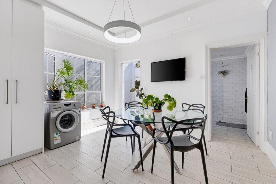 2 Bedroom Property for Sale in Observatory Western Cape